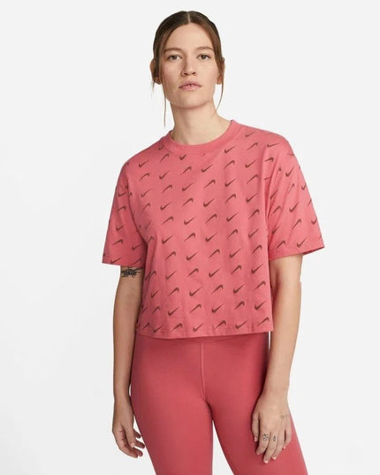 POLERA NIKE NSW ICN CLSH AOP SS TOP