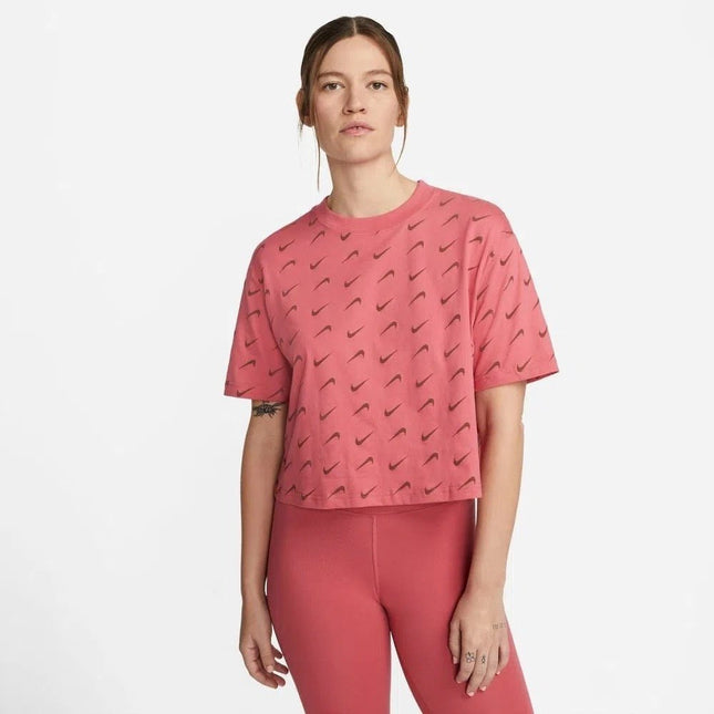 POLERA NIKE NSW ICN CLSH AOP SS TOP