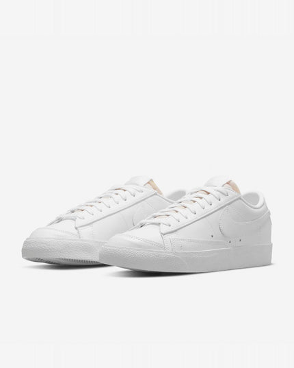 ZAPATILLA MUJER NIKE BLAZER LOW '77
