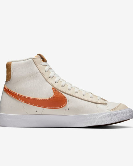 ZAPATILLA NIKE BLAZER MID '77 EMB