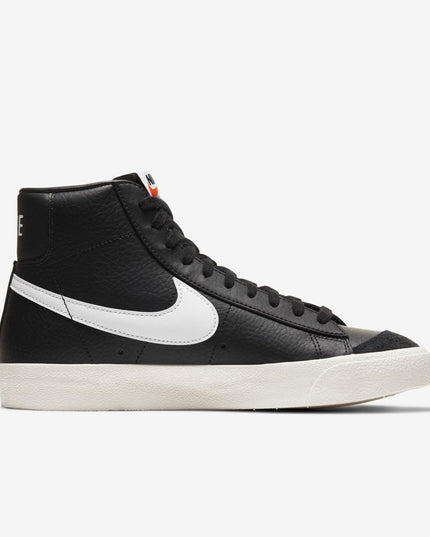 ZAPATILLA NIKE BLAZER MID '77 VNTG