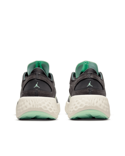 ZAPATILLA NIKE JORDAN DELTA 3 LOW