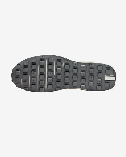 ZAPATILLA NIKE WAFFLE ONE SE