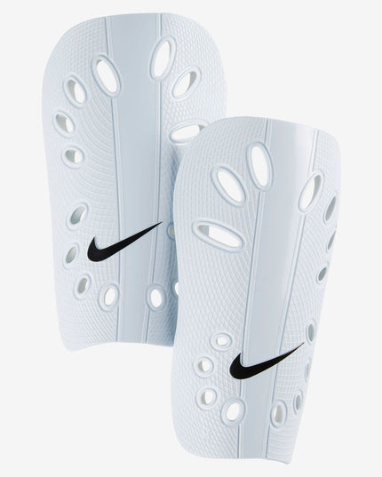 CANILLERA NIKE J GUARD