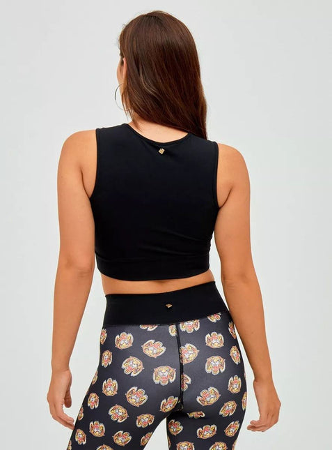 CROP J.J.O TOP SM CUT OUT DELANTERO Y GRAFIC - MAWI