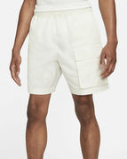 L / WHITE