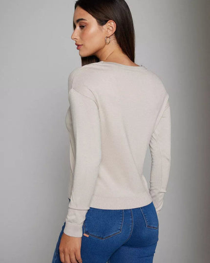 SWEATER J.J.O CUT OUT APLIC. TACHAS CUELLO - MAWI